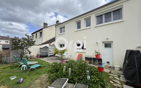 Maison à vendre    5 pièces • 90 m2 Maurepas