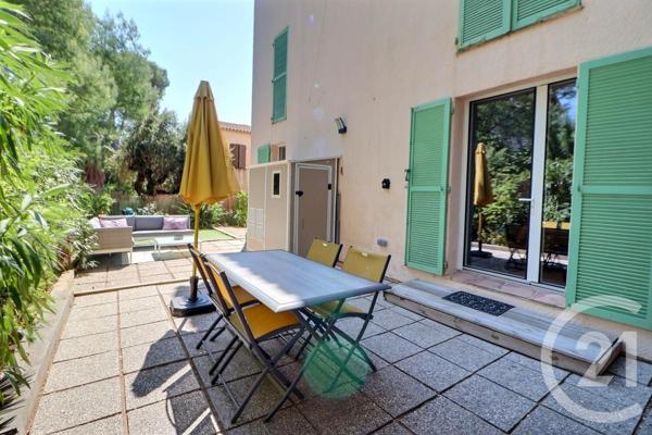 Appartement à vendre  2 pièces - 35 m2 FREJUS - 83