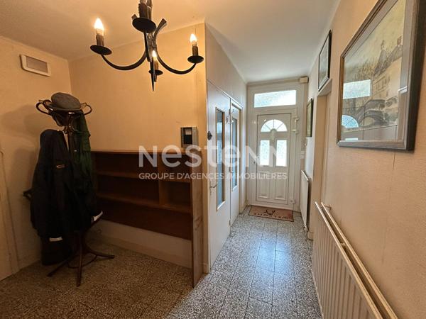 Charmante maison située à Malicorne Sur Sarthe : 4 chambres et 1 bureau !