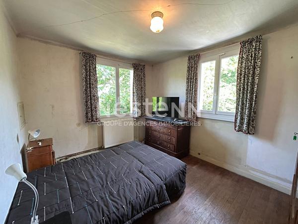 Charmante maison située à Malicorne Sur Sarthe : 4 chambres et 1 bureau !