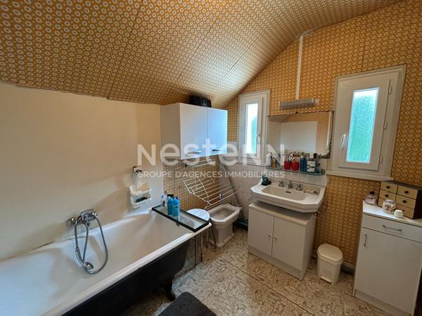 Charmante maison située à Malicorne Sur Sarthe : 4 chambres et 1 bureau !