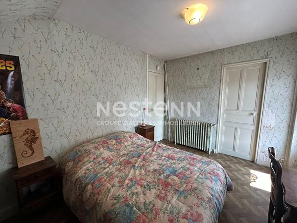 Charmante maison située à Malicorne Sur Sarthe : 4 chambres et 1 bureau !