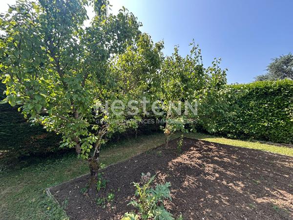 Charmante maison située à Malicorne Sur Sarthe : 4 chambres et 1 bureau !