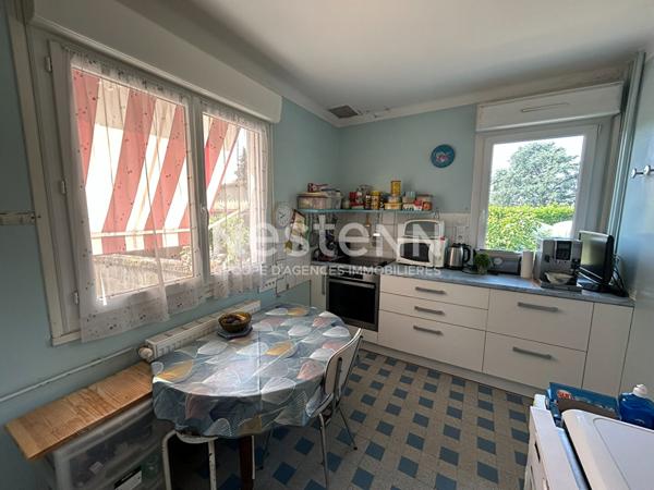 Charmante maison située à Malicorne Sur Sarthe : 4 chambres et 1 bureau !