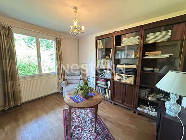 Charmante maison située à Malicorne Sur Sarthe : 4 chambres et 1 bureau !