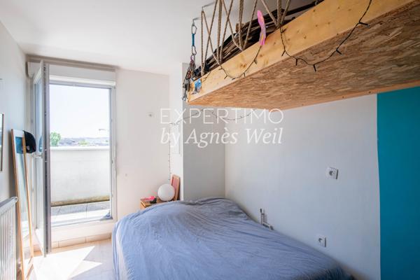 Pantin (93500) PANTIN - QUATRE CHEMINS - APPARTEMENT FAMILIAL 4 PIECES 3 CHAMBRES AVEC TERRASSE