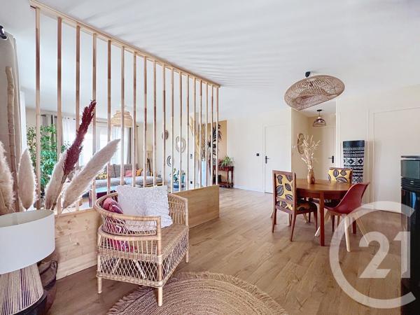 Maison à vendre  6 pièces - 151 m 2   AYTRE  - 17