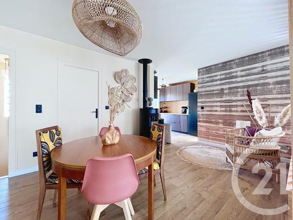 Maison à vendre  6 pièces - 151 m 2   AYTRE  - 17