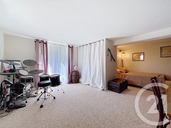 Maison à vendre  6 pièces - 151 m 2   AYTRE  - 17