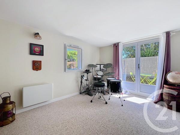 Maison à vendre  6 pièces - 151 m 2   AYTRE  - 17