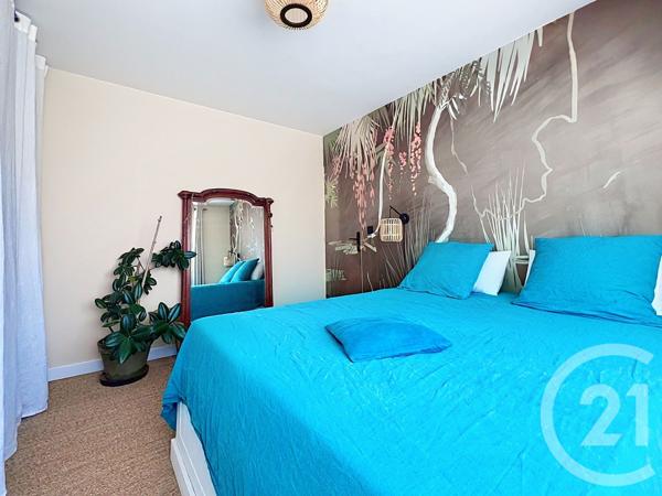 Maison à vendre  6 pièces - 151 m 2   AYTRE  - 17