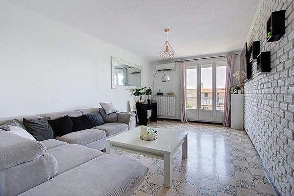 Appartement Vitrolles 3 pièces de 75 m² environ avec Cave