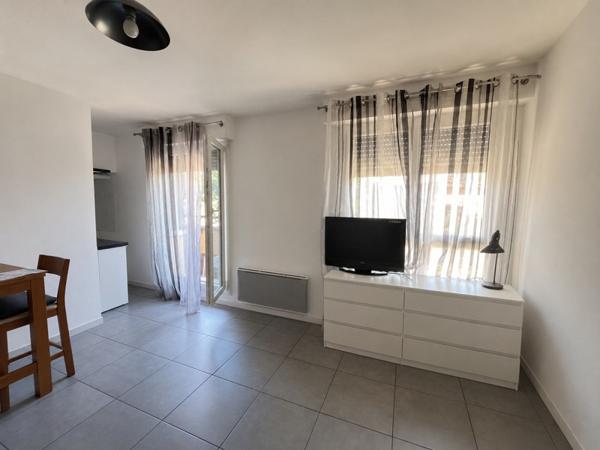 Appartement 98 280 € Toulouse 1 pièce 22 m² DPE D