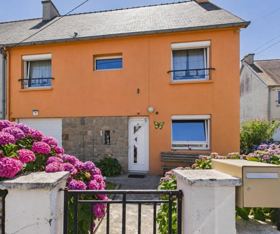 Maison familiale 4 chambres – Excellentes performances énergétiques – Saint-Martin-des-Champs