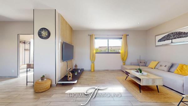 EN EXCLUSIVITE - PLAIN PIED - 3 CHAMBRES DONT UNE SUITE - STUDIO - 2 CHAMBRES D'APPOINT - GARAGE - PISCINE