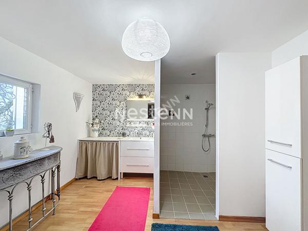 A vendre maison Auch 6 pieces 144 m2 terrain cloture de 2500m2 avec garage.