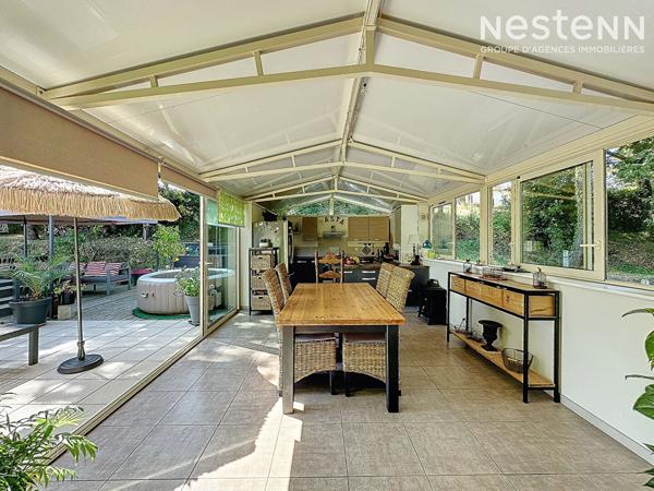 A vendre maison Auch 6 pieces 144 m2 terrain cloture de 2500m2 avec garage.