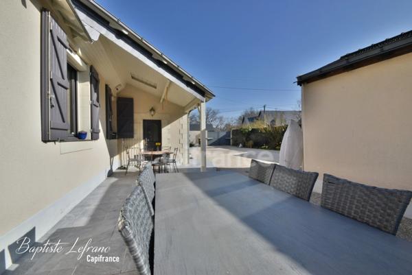 Longère d'exception 8 pièces – 203 m² habitables avec jardin et piscine proche Angers