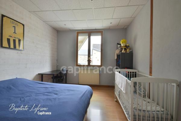 Longère d'exception 8 pièces – 203 m² habitables avec jardin et piscine proche Angers