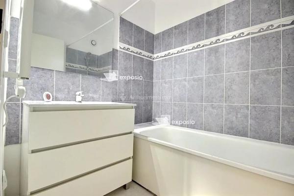 Location Appartement 3 pièces à Villeneuve-la-Garenne