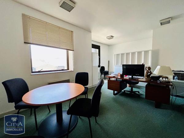 Local professionnel à vendre