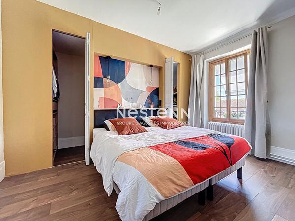 À VENDRE Superbe propriété familiale avec annexe et piscine sur la commune de RONQUEROLLES