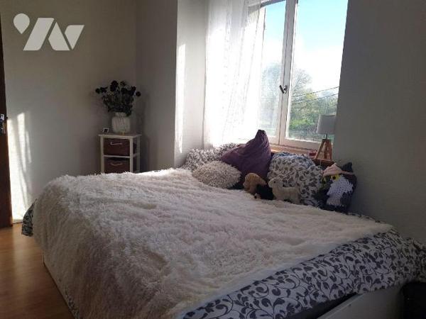 Située sur la commune de Saint-Georges-sur-la-Prée, dans un environnement calme et verdoyant, c...