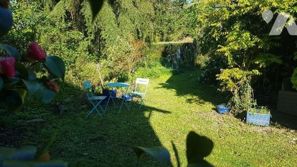 Située sur la commune de Saint-Georges-sur-la-Prée, dans un environnement calme et verdoyant, c...