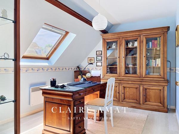 PAVILLON HAUT DE GAMME QUARTIER RECHERCHE