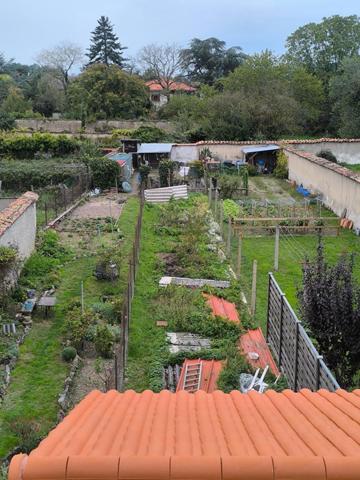 Maison de ville à fort potentiel pour petit budget