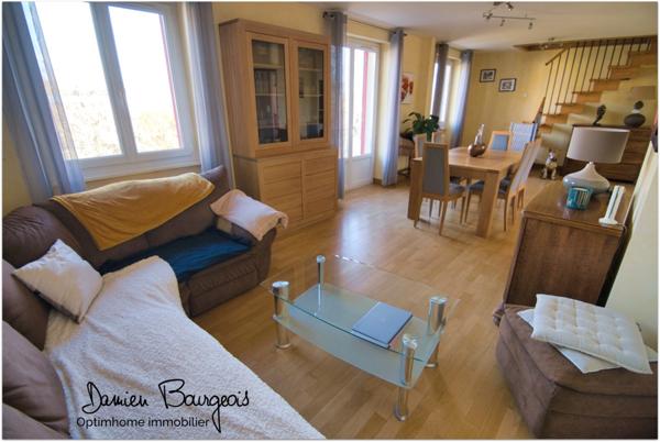 Magnifique duplex T4 de 96 m2 (173 m2 sol) avec garage, cave