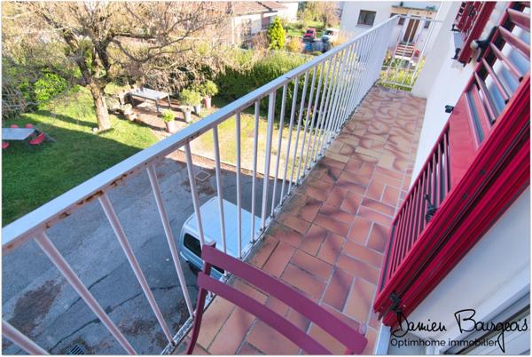 Magnifique duplex T4 de 96 m2 (173 m2 sol) avec garage, cave