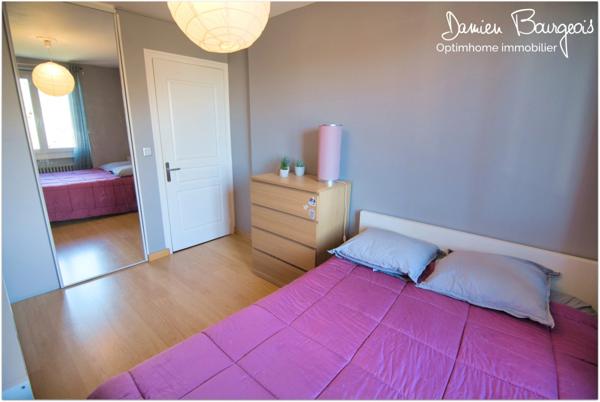 Magnifique duplex T4 de 96 m2 (173 m2 sol) avec garage, cave