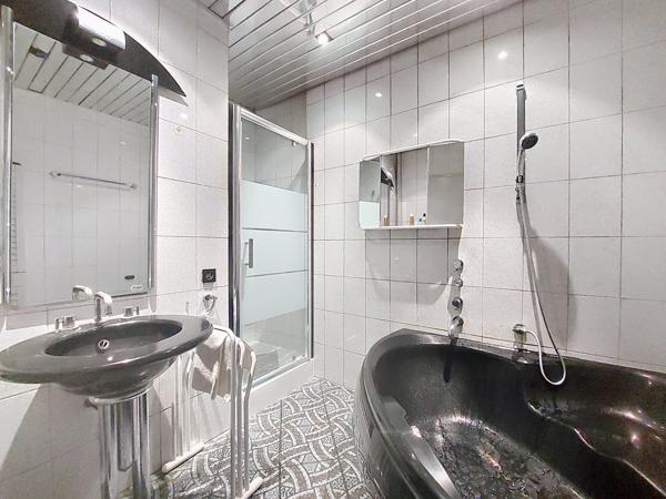 Appartement 4 pièces - 105 m²