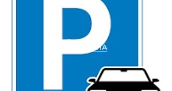 À vendre Parking 12 m² - Gardanne 13120