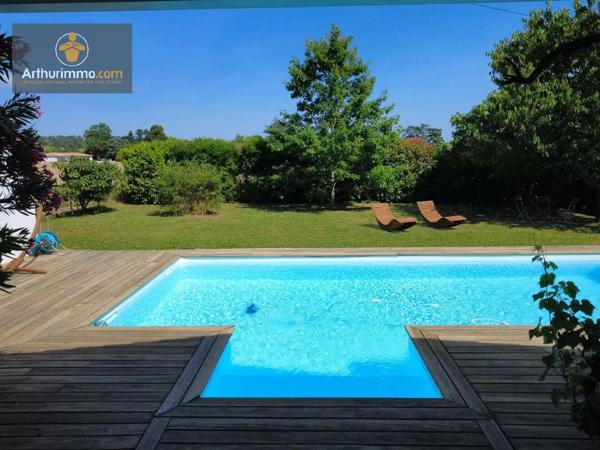 Vente                                                      Maison
                        
                     6 pièces                      177 m2                     à Marmande