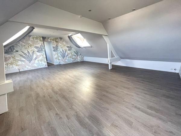 A LOUER APPARTEMENT PROCHE CENTRE VILLE DE ST QUENTIN 02100