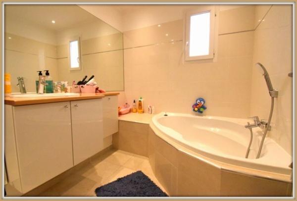 Maison à vendre 5 pièces Les Thermes rénovation récente et jardin exotique  Vidéo disponible