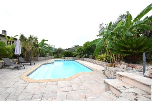 Maison à vendre 5 pièces Les Thermes rénovation récente et jardin exotique  Vidéo disponible
