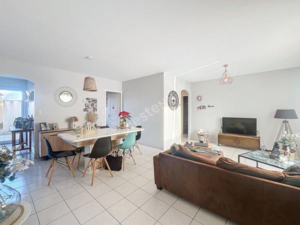 Maison Montaigu Vendee 4 pièces