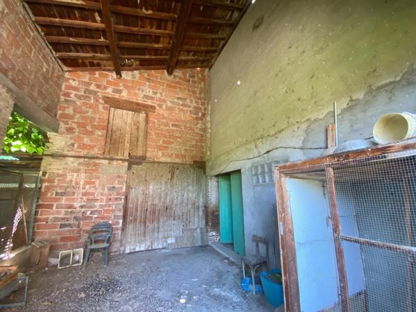 Dpt Pyrénées Orientales (66), à vendre proche VINCA maison en pierres 120 m² avec jardin et grange à rénover