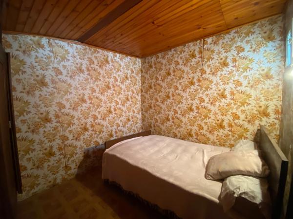 Dpt Pyrénées Orientales (66), à vendre proche VINCA maison en pierres 120 m² avec jardin et grange à rénover