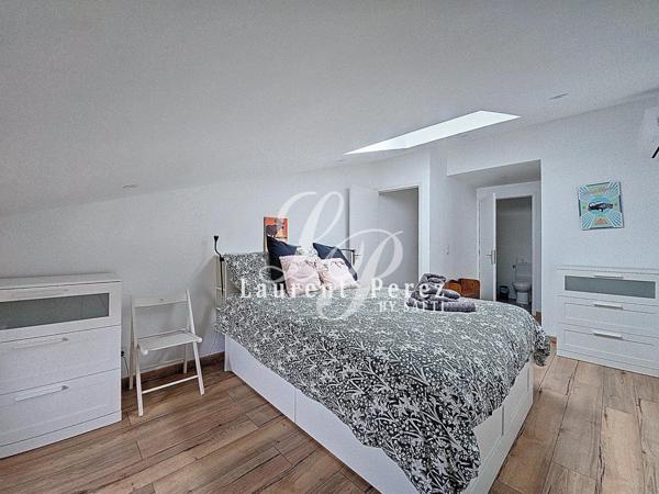 Superbe T2 en duplex – Vue port, dernier étage – Résidence récente