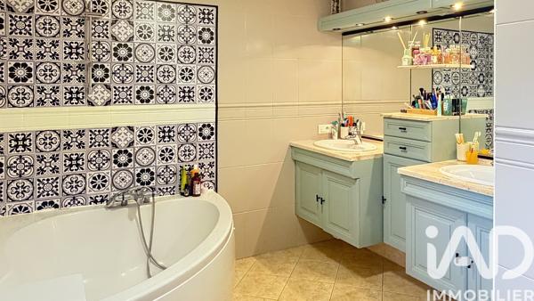 Maison à vendre 9 pièces 181 m² Pons