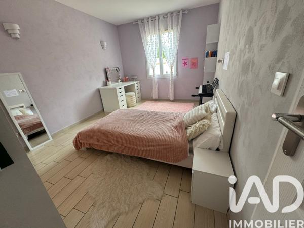 Maison à vendre 8 pièces 210 m² Châteauneuf-sur-Charente