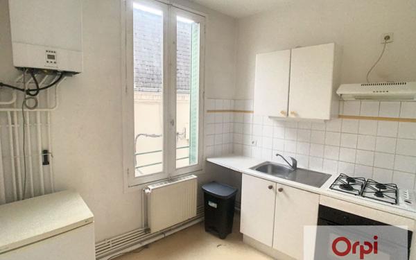 Appartement à louer    2 pièces • 47,76 m2 Montluçon