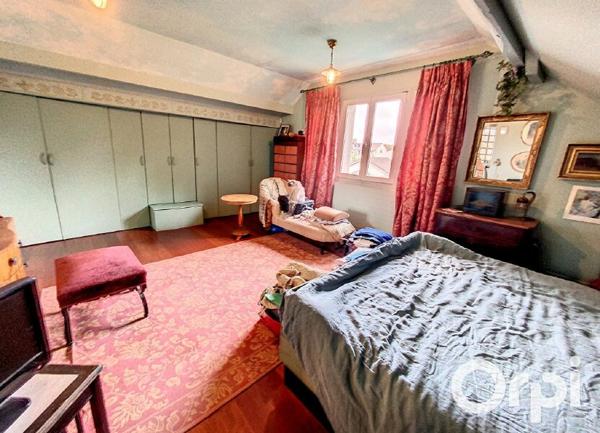 Maison à vendre    6 pièces • 180 m2 Châtillon