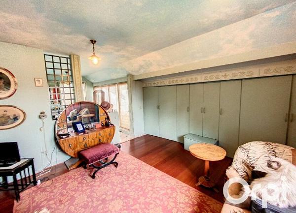 Maison à vendre    6 pièces • 180 m2 Châtillon