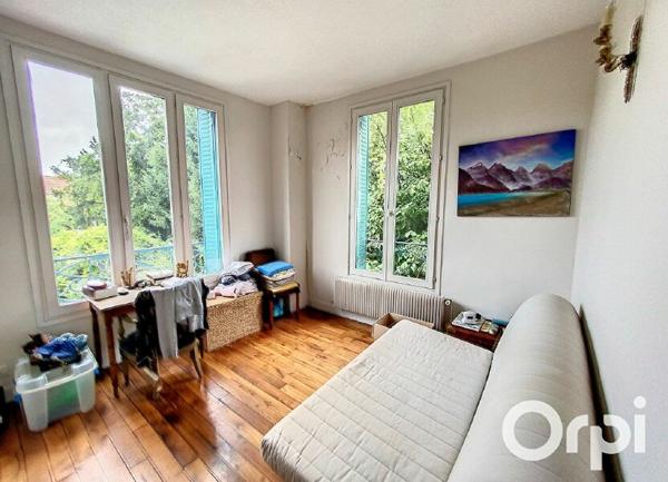 Maison à vendre    6 pièces • 180 m2 Châtillon