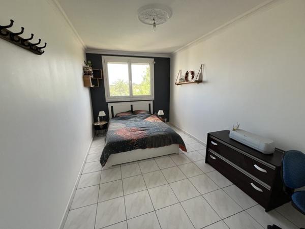Appartement 200 000 € Saint-Priest 4 p 87 m² DPE D
